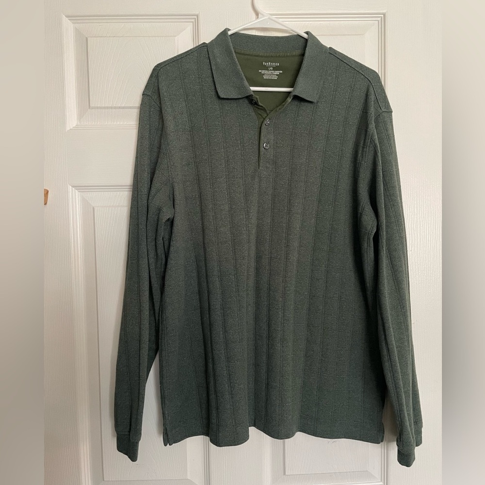 Van Heusen Men's Dark Green Long Sleeve Polo Shirt with Square Design Size Large